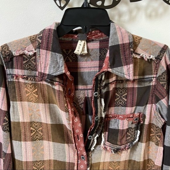 Free People We the Free Embroidered Plaid Shirt with Exposed Raw Seams S - Picture 4 of 14